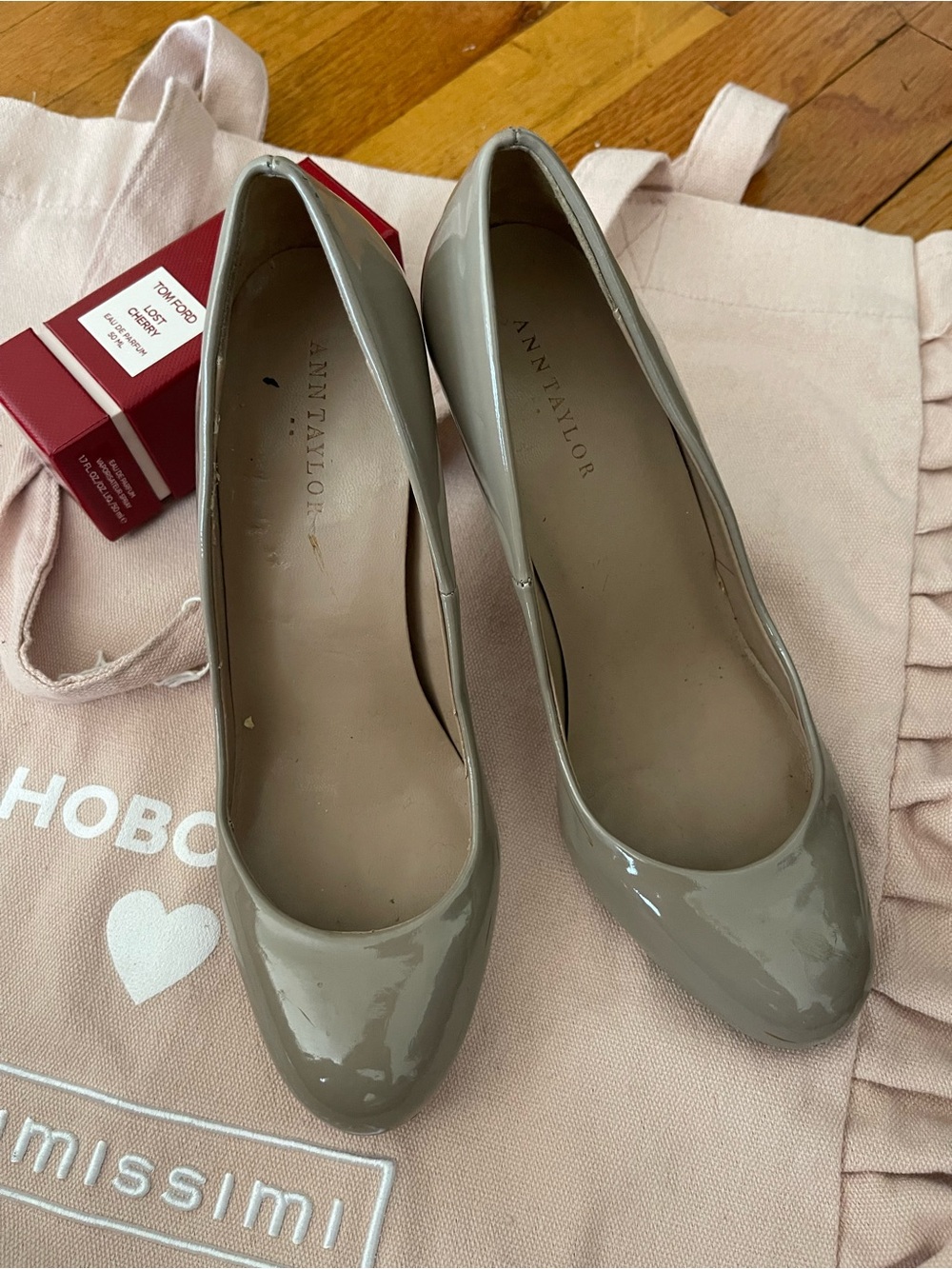 Ann Taylor Taupe Patent Round-Toe Pumps